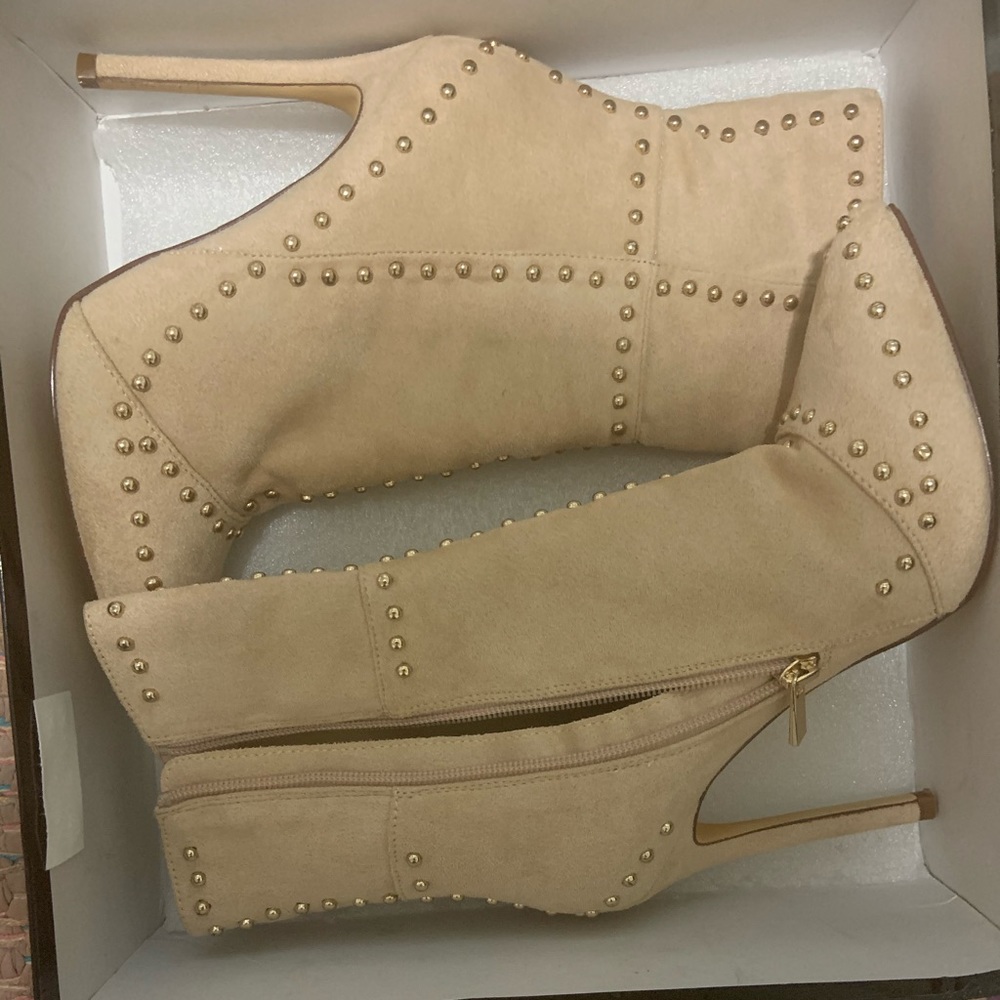 Brand new Tan studded booties